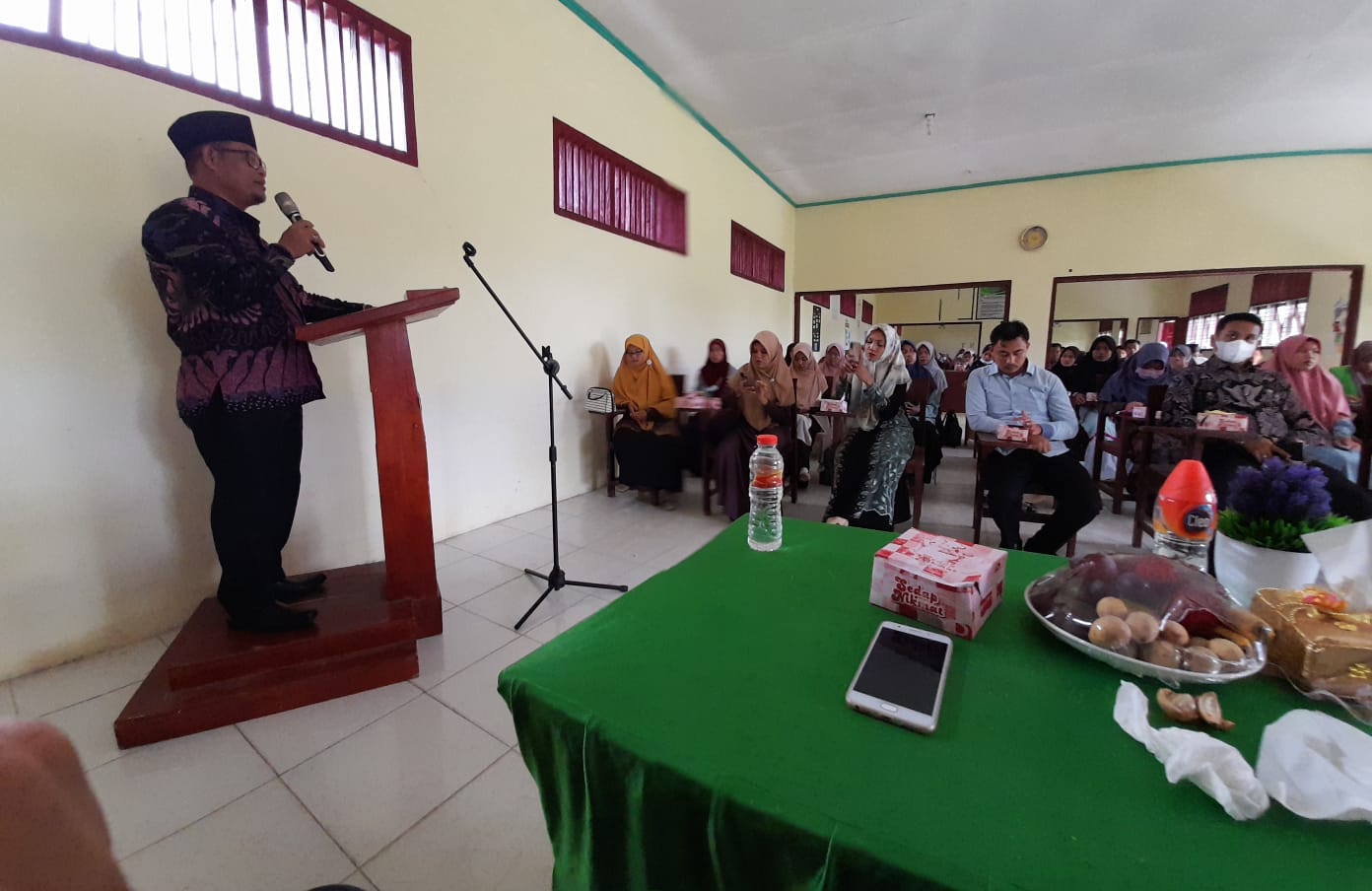 Memperingati Maulid Nabi Dan Hari Pahlawan, STIT Hamzah Fansuri Bergema ...